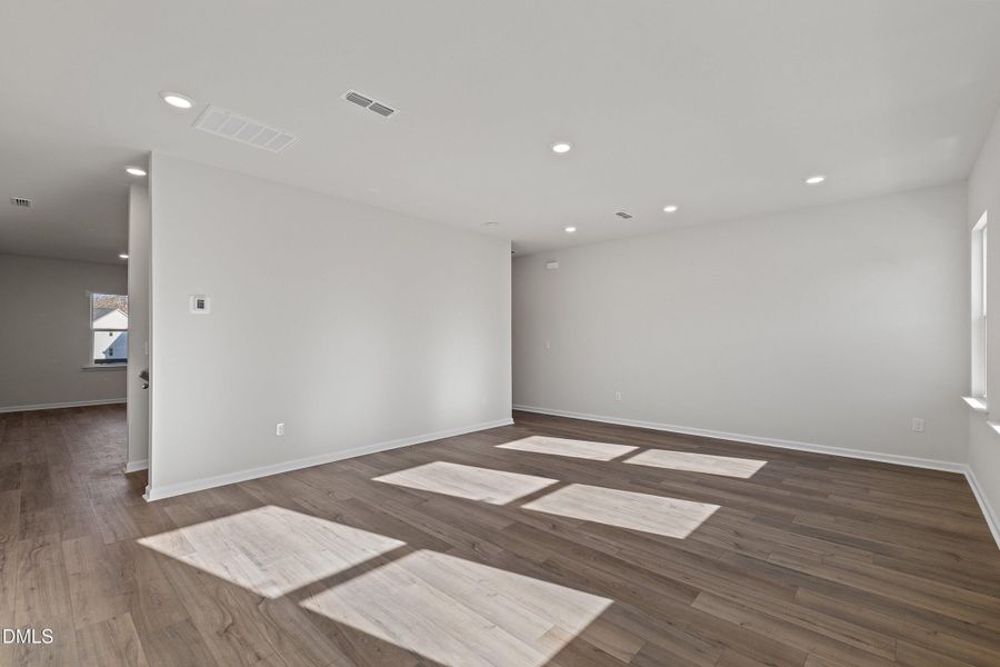 20-7242 Morris Acres Rd_8044