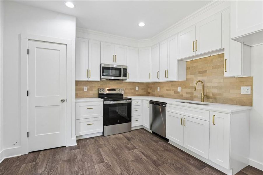 Furnished interior view inside a new home in , Rockmart (Image 18).