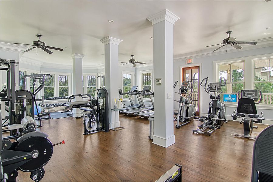 Community amenities in , Ravenel (Image 45).