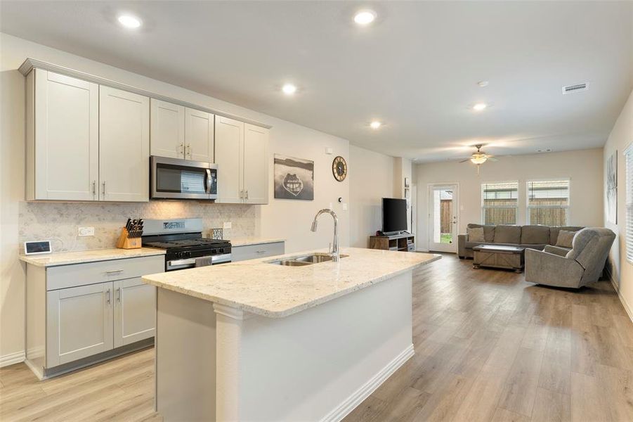 Furnished interior view inside a new home in Lakehaven - Spring Series, Farmersville (Image 15).