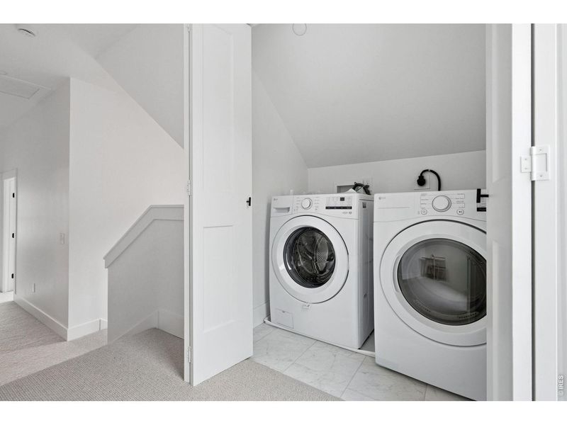 Image 38 of a home in .