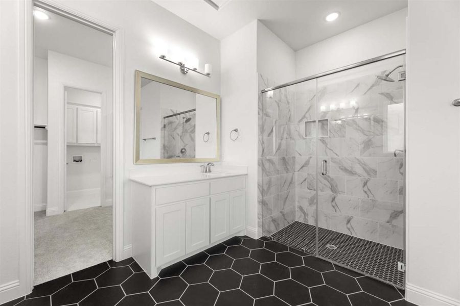 Furnished interior view inside a new home in Park Hills, Rockwall (Image 10).