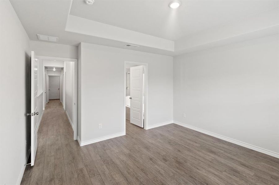 Spacious, unfurnished interior of a new home in Christian Meadows, Ennis (Image 12). Spacious, unfurnished interior of a new home in Christian Meadows, Ennis (Image 12).