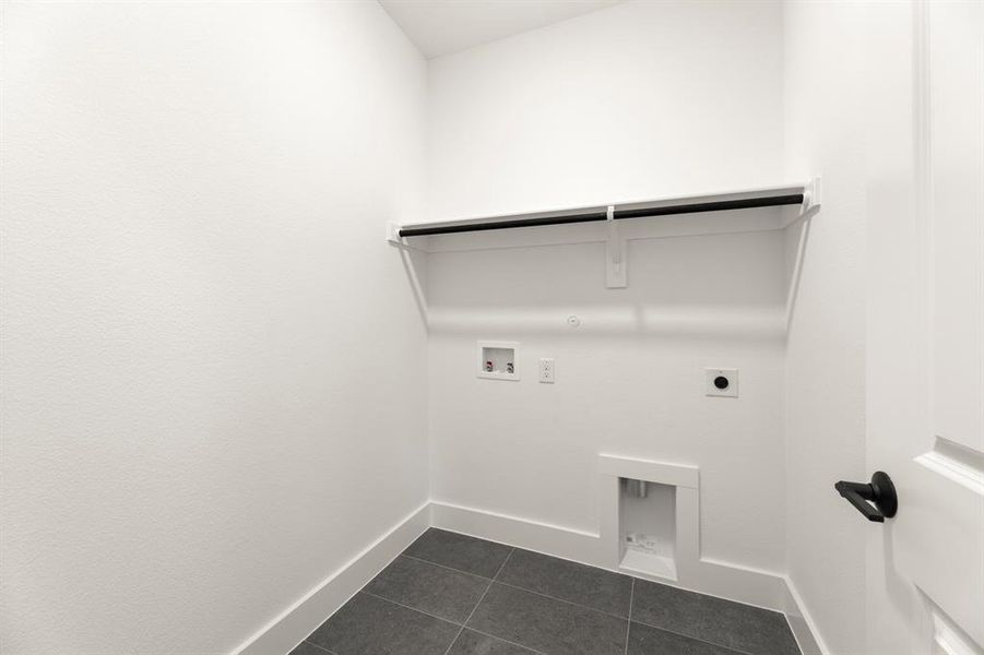 17. 3137 Eddington - Utility