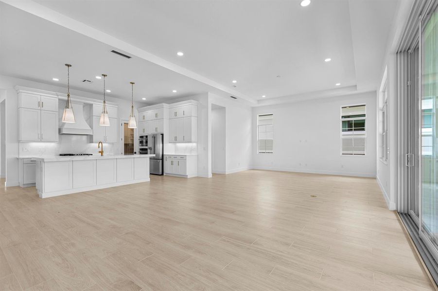 Great Room-Dining