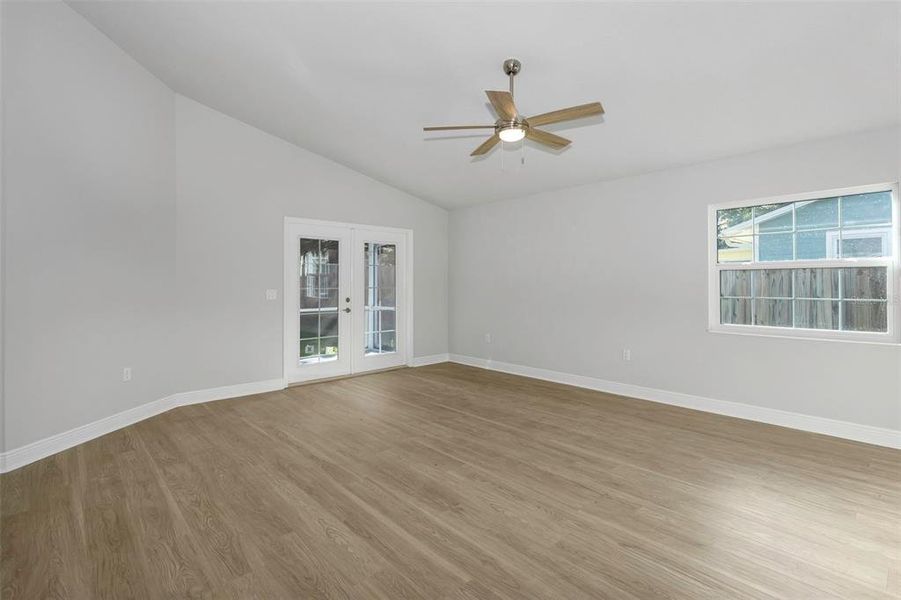 Spacious, unfurnished interior of a new home in , New Port Richey (Image 38).