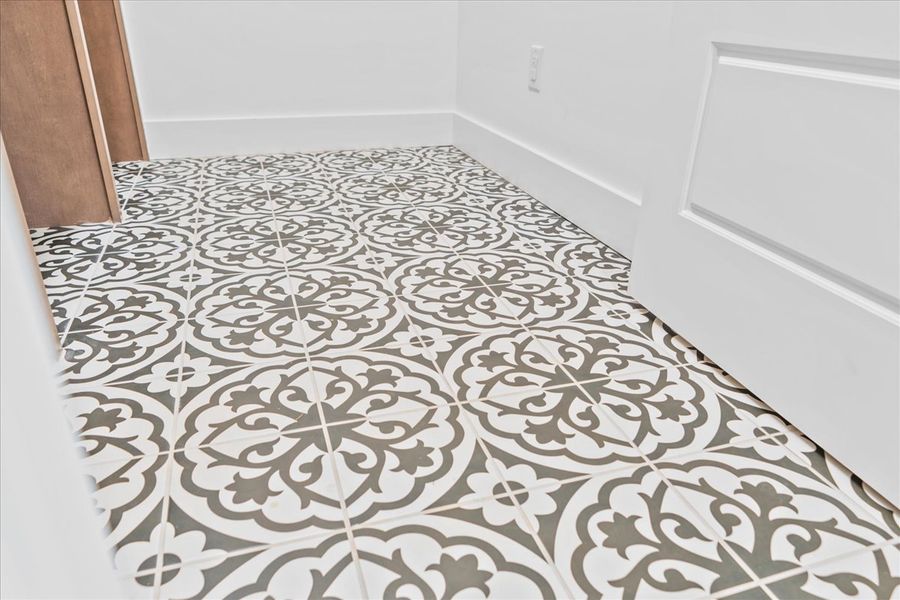 Representative unfurnished interior of a home built from the Converse Elite by Enchanted Homes in Lakeside at Blue Ridge Plantation, Taylors (Image 23).