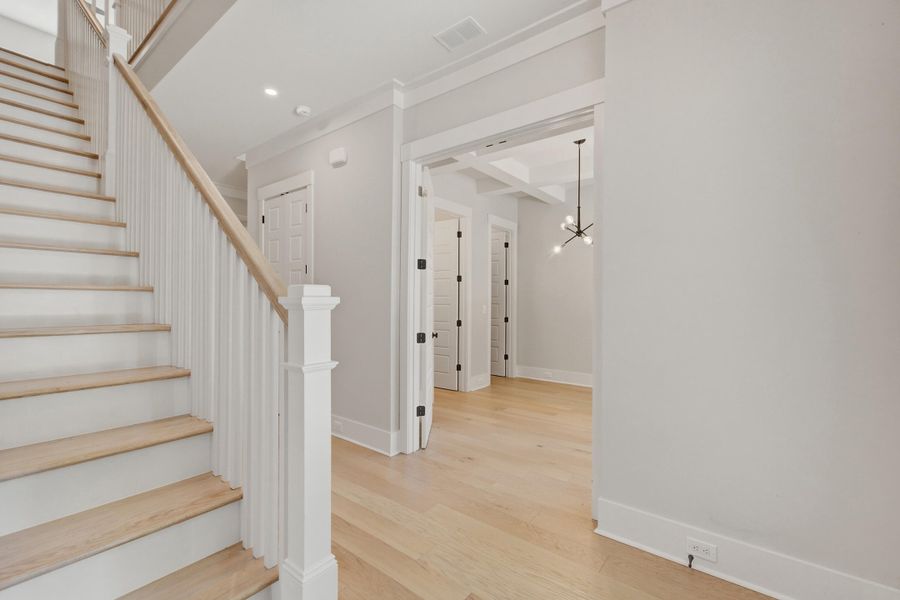 Spacious, unfurnished interior of a new home in , Johns Island (Image 60).