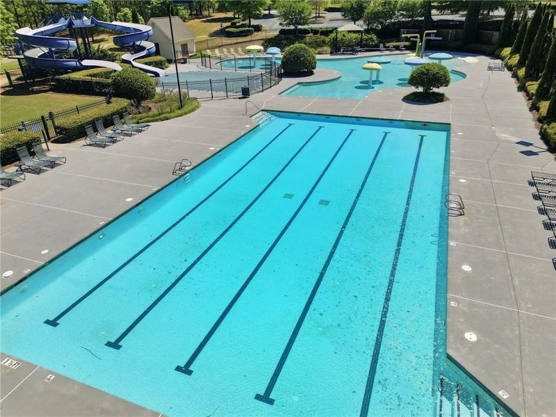 Community amenities in , Dallas (Image 37).