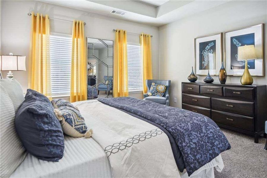 Furnished interior view inside a new home in Creekwood, Powder Springs (Image 11).