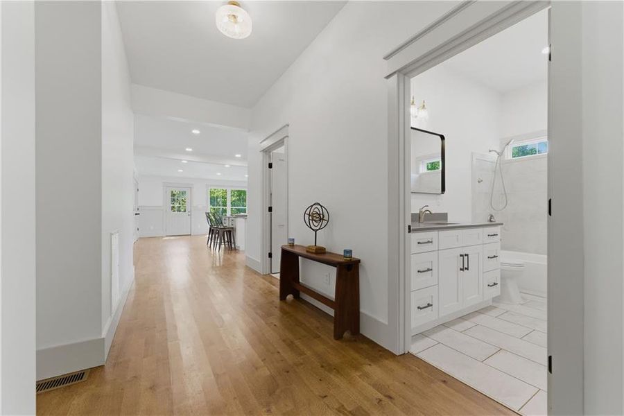 Furnished interior view inside a new home in , Winston (Image 16).