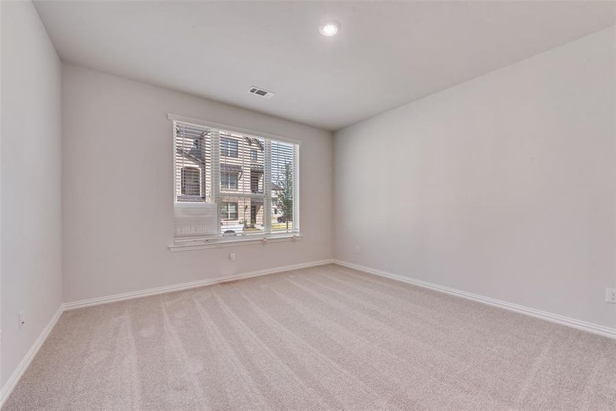 Spacious, unfurnished interior of a new home in Wade Settlement Townhomes, Frisco (Image 10).