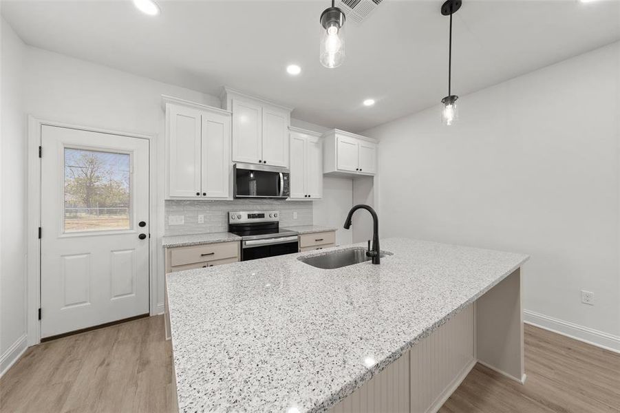 Furnished interior view inside a new home in , Waco (Image 8).