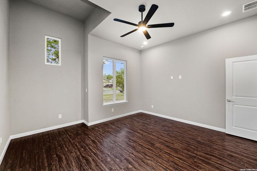 Spacious, unfurnished interior of a new home in , San Antonio (Image 27). Spacious, unfurnished interior of a new home in , San Antonio (Image 27).