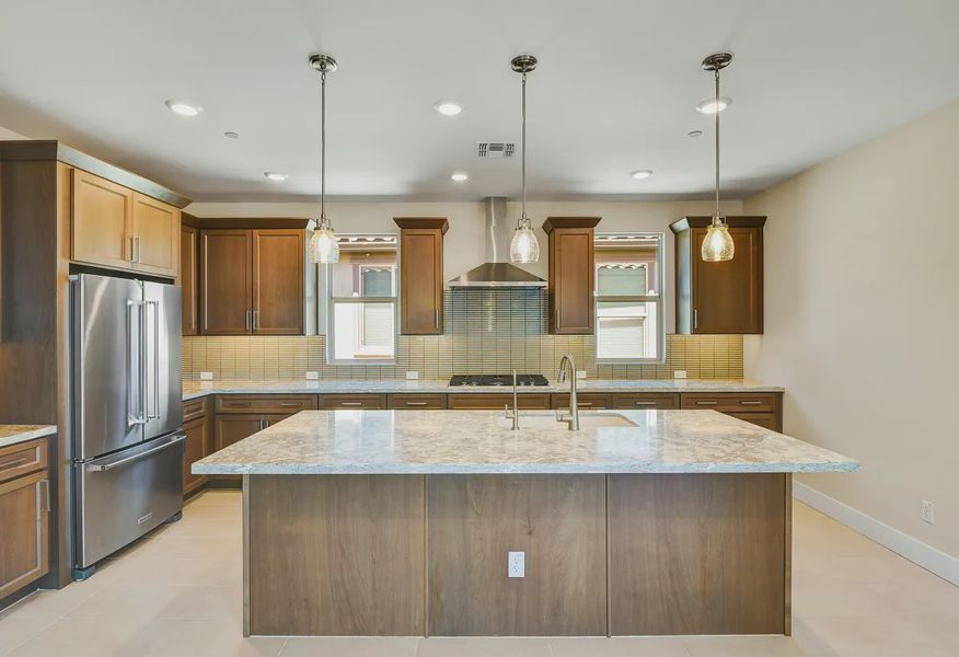 Trilogy Ridgecrest Aspire HS 148 Kitchen - 3 of 11