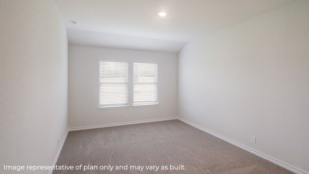 Spacious, unfurnished interior of a new home in Saratoga Crossing, Corpus Christi (Image 17).