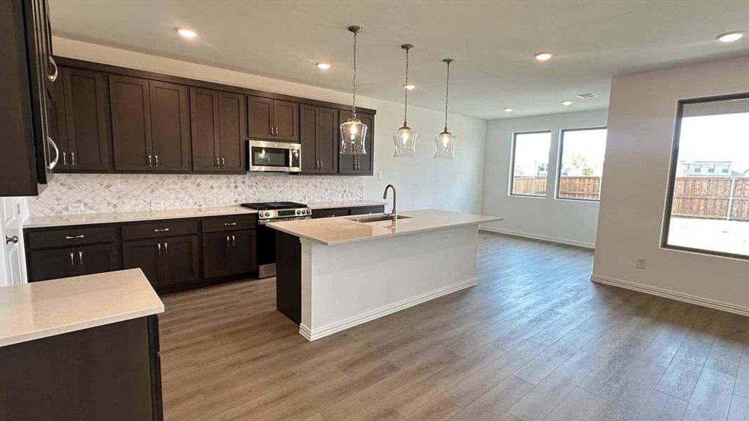 Furnished interior view inside a new home in Gateway Parks, Forney (Image 10). Furnished interior view inside a new home in Gateway Parks, Forney (Image 10).