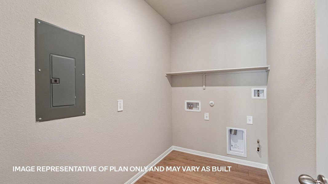 Spacious, unfurnished interior of a new home in Carillon, Manor (Image 9).