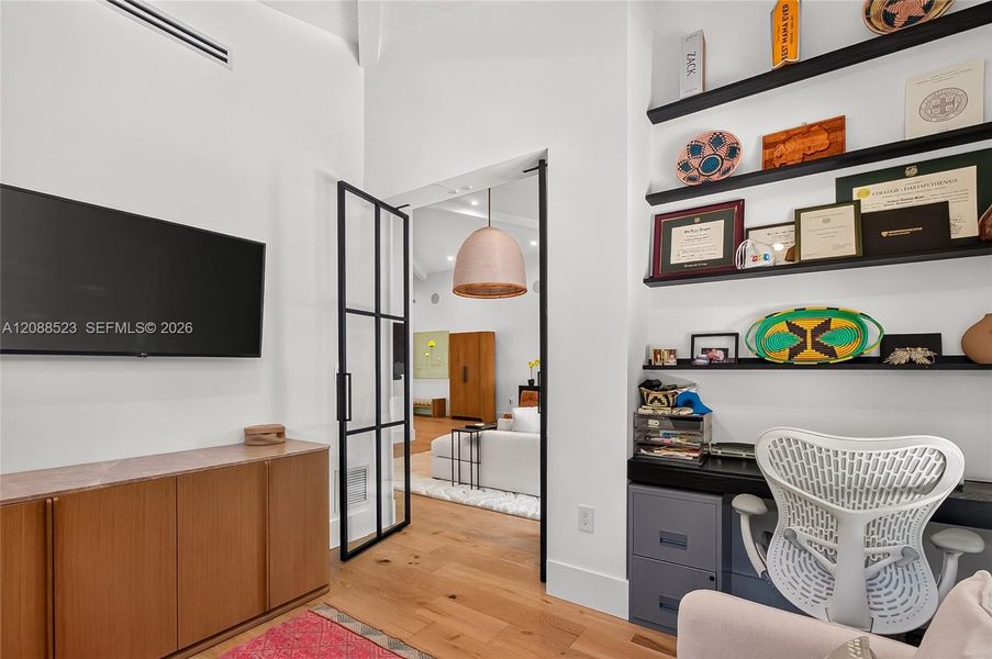 Furnished interior view inside a new home in , Miami (Image 24).