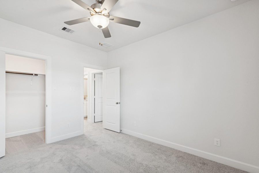 Spacious, unfurnished interior of a new home in Dunham Pointe 50' Homesites, Cypress (Image 32). Spacious, unfurnished interior of a new home in Dunham Pointe 50' Homesites, Cypress (Image 32).