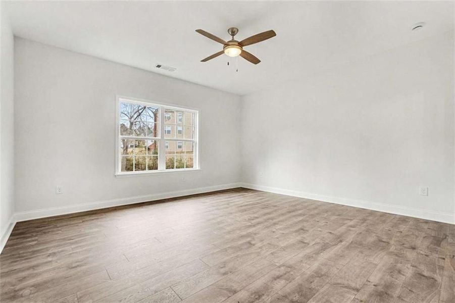 Spacious, unfurnished interior of a new home in , Douglasville (Image 27). Spacious, unfurnished interior of a new home in , Douglasville (Image 27).