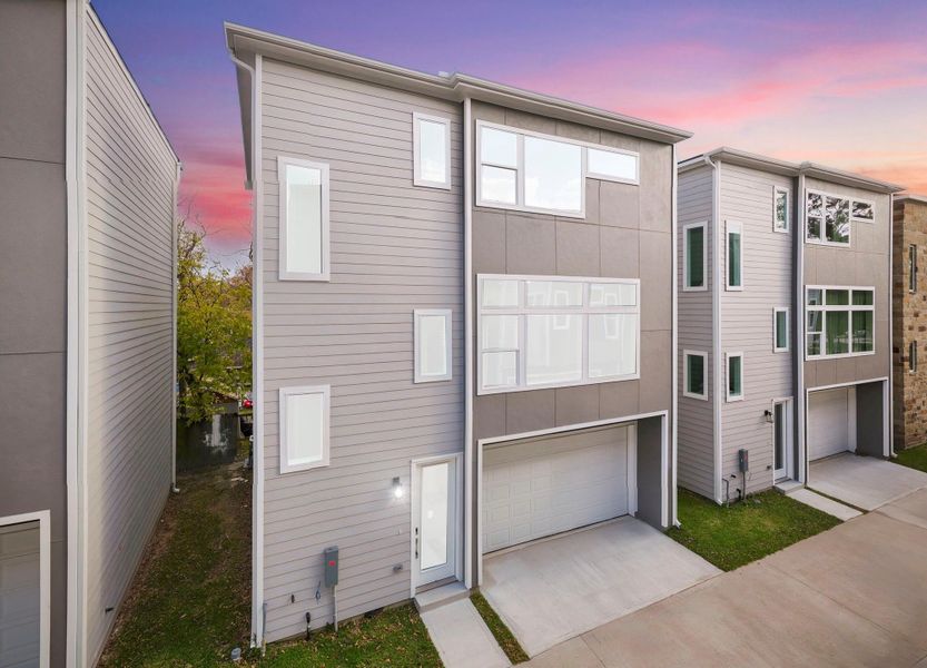 Image 44 of a home in .