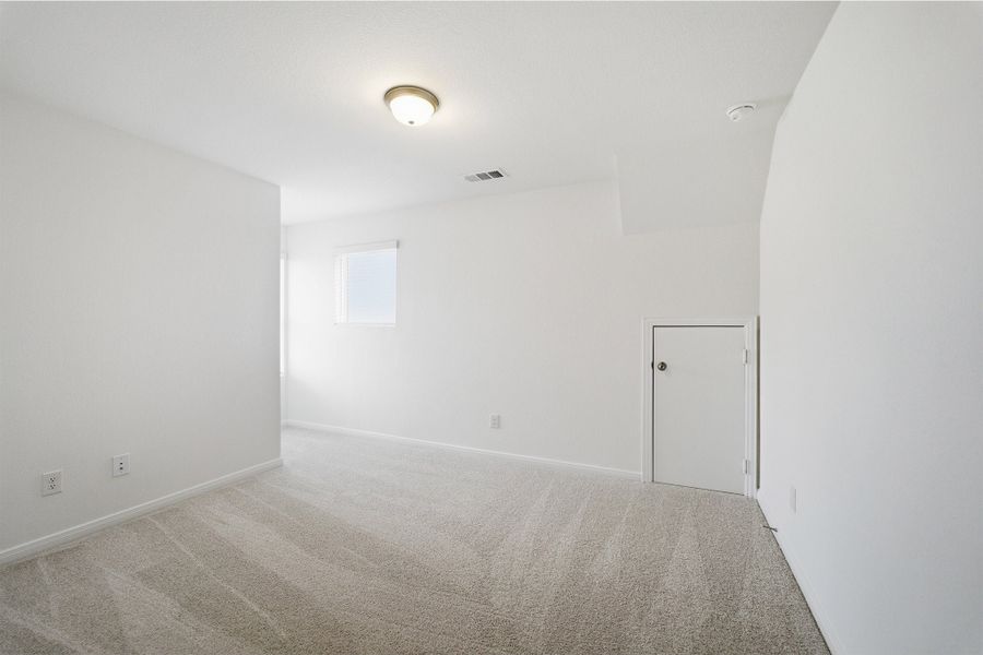 Spacious, unfurnished interior of a new home in Westridge, McKinney (Image 32). Spacious, unfurnished interior of a new home in Westridge, McKinney (Image 32).