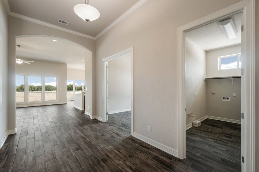 Representative unfurnished interior of a home built from the The Brighton by Whitestone Custom Homes in Johnson Ranch, Bulverde (Image 14). Representative unfurnished interior of a home built from the The Brighton by Whitestone Custom Homes in Johnson Ranch, Bulverde (Image 14).