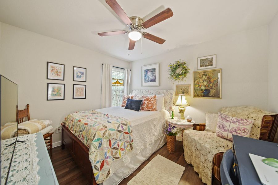 Image 8 of a home in Mustang Crossing.