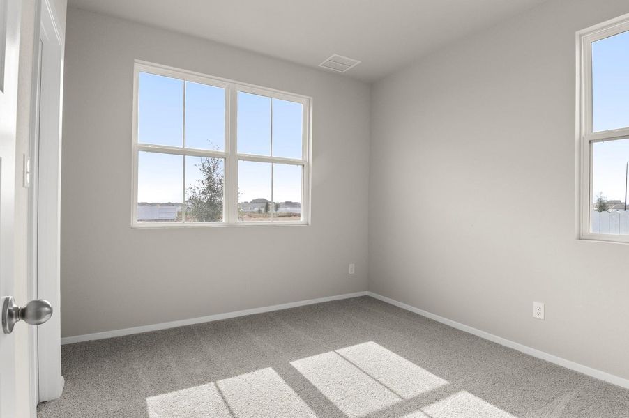Spacious, unfurnished interior of a new home in Harvest Ridge, Elgin (Image 19). Spacious, unfurnished interior of a new home in Harvest Ridge, Elgin (Image 19).