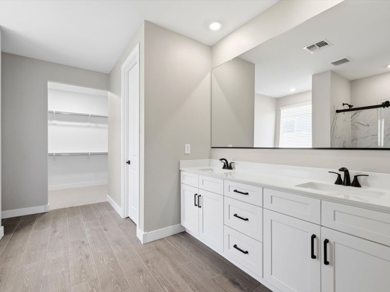 Furnished interior view inside a new home in Legacy Place, Glendale (Image 10). Furnished interior view inside a new home in Legacy Place, Glendale (Image 10).