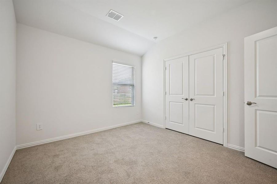 Photo is not of the actual home, but is an inspirational photo of builder’s model home and may depict options, furnishings, and/or decorator features that are not included.