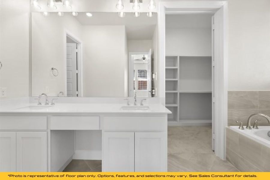 Representative furnished interior of a home built from the The Cayman by Stonefield Homes in The Highlands, Rockwall (Image 63).