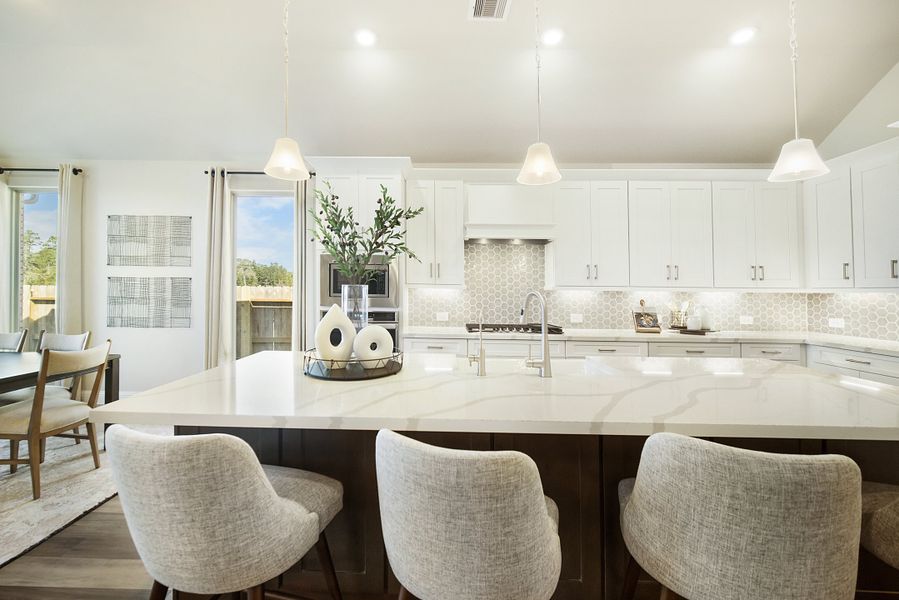 Representative furnished interior of a home built from the McKinney by Beazer Homes in Ellwood: Heritage Collection, Iowa Colony (Image 4). Representative furnished interior of a home built from the McKinney by Beazer Homes in Ellwood: Heritage Collection, Iowa Colony (Image 4).