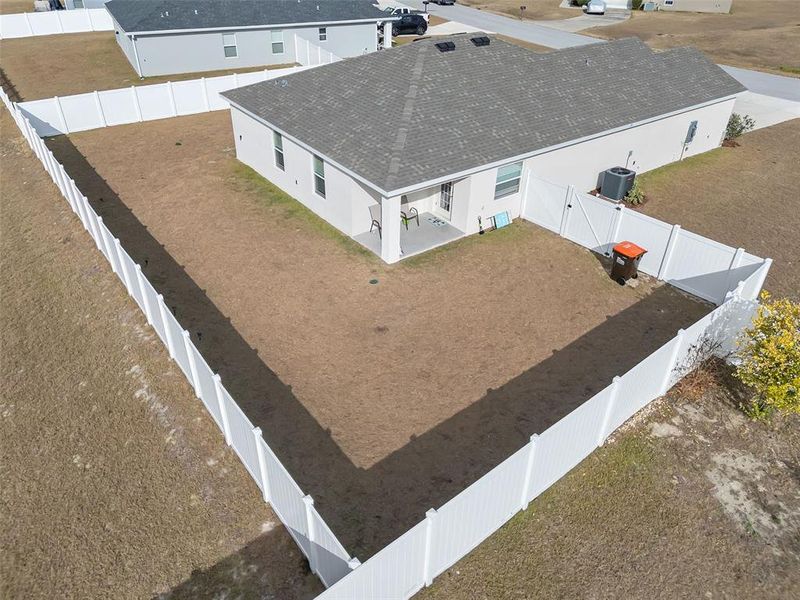 Exterior details and patio area of a home in , Ocala (Image 26).
