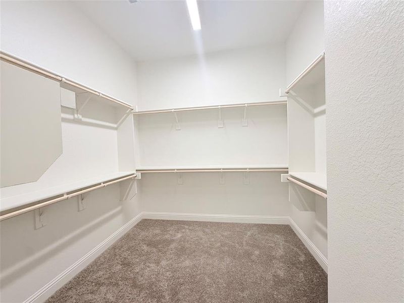 Spacious, unfurnished interior of a new home in , Burleson (Image 11).