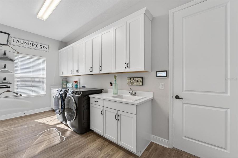 Furnished interior view inside a new home in Creek Ridge Preserve, Lithia (Image 64). Furnished interior view inside a new home in Creek Ridge Preserve, Lithia (Image 64).