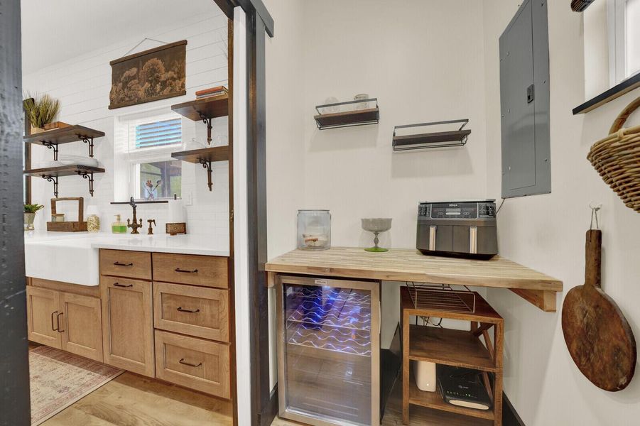 walk-in pantry w/ wine cooler walk-in pantry w/ wine cooler