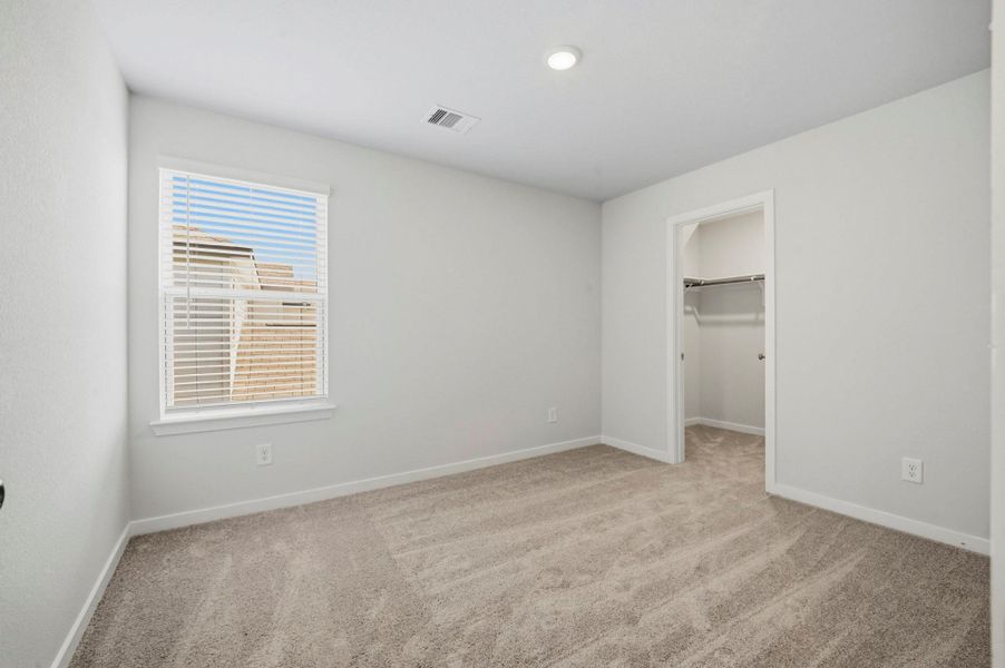 Spacious, unfurnished interior of a new home in Barrett Crossing, Crosby (Image 13).