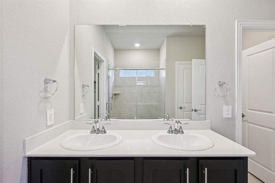 Photo is not of the actual home, but is an inspirational photo of builder’s model home and may depict options, furnishings, and/or decorator features that are not included. Photo is not of the actual home, but is an inspirational photo of builder’s model home and may depict options, furnishings, and/or decorator features that are not included.