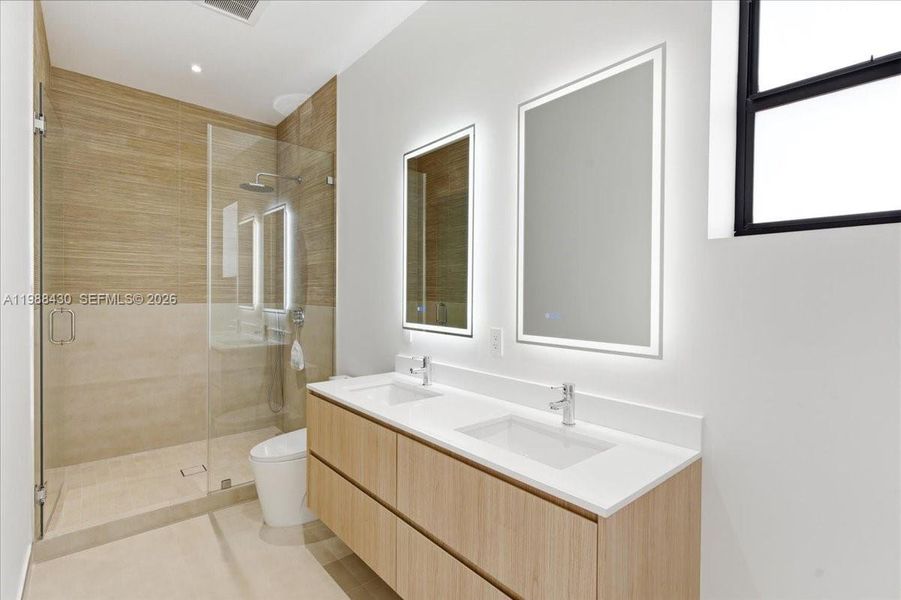 Furnished interior view inside a new home in , Miami (Image 16). Furnished interior view inside a new home in , Miami (Image 16).