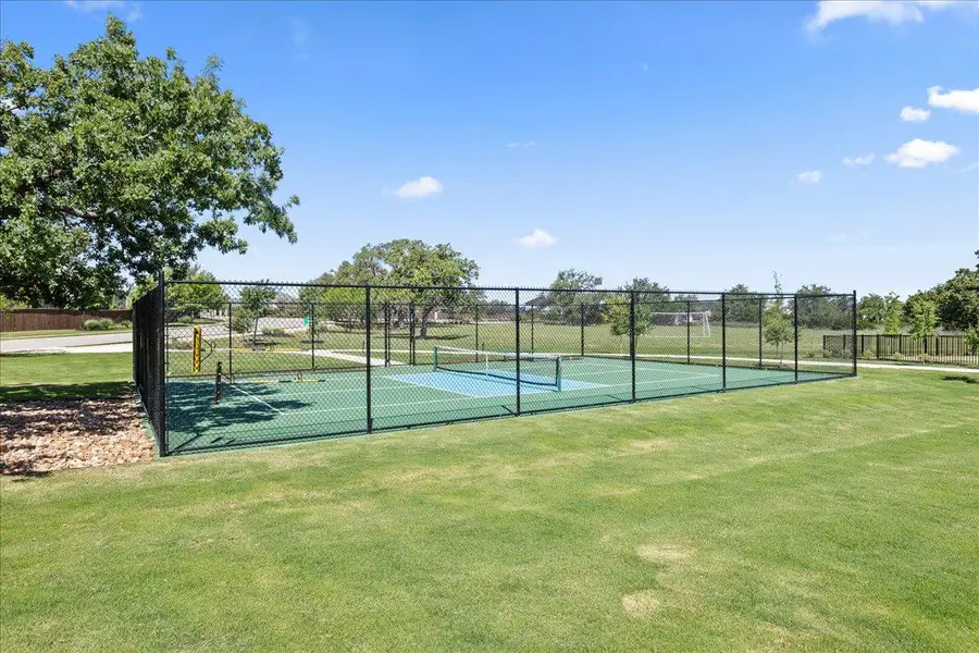 Community amenities in , Marble Falls (Image 23). Community amenities in , Marble Falls (Image 23).