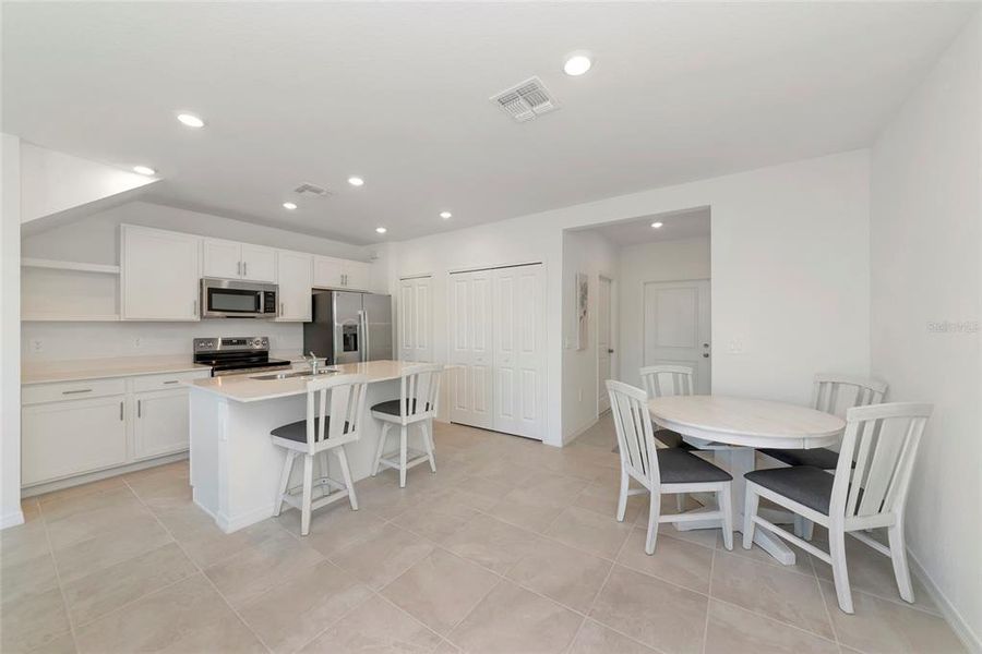 Furnished interior view inside a new home in , Bradenton (Image 31). Furnished interior view inside a new home in , Bradenton (Image 31).