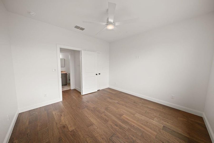 Spacious, unfurnished interior of a new home in , Tyler (Image 15).
