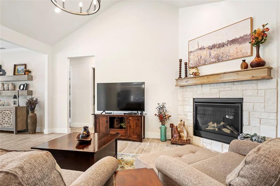 Furnished interior view inside a new home in Lincoln Pointe, Van Alstyne (Image 34).