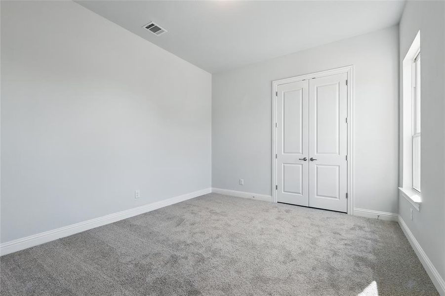 Spacious, unfurnished interior of a new home in Lakeshore Bluffs, Shady Shores (Image 23). Spacious, unfurnished interior of a new home in Lakeshore Bluffs, Shady Shores (Image 23).