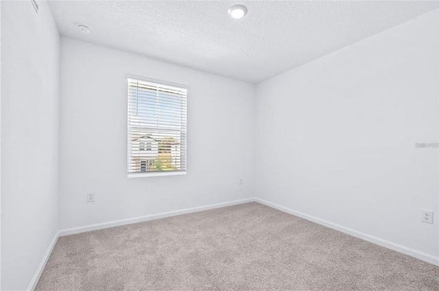 Spacious, unfurnished interior of a new home in , Davenport (Image 12).