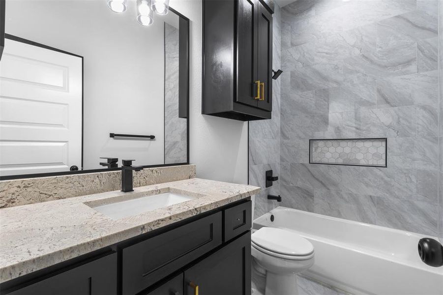 Furnished interior view inside a new home in , Dallas (Image 9).