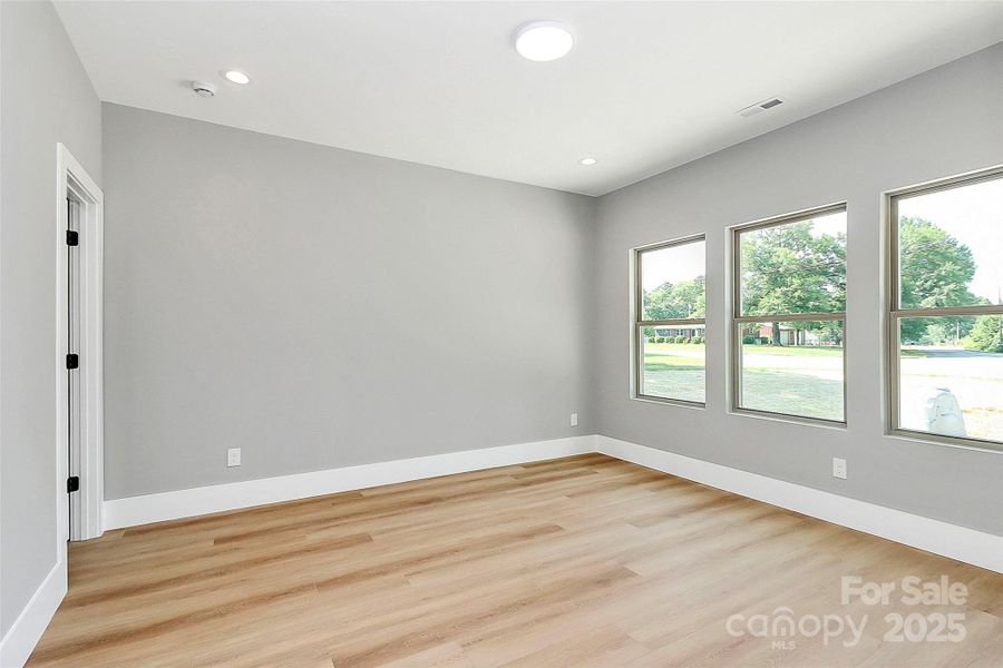 Spacious, unfurnished interior of a new home in , Rock Hill (Image 35).