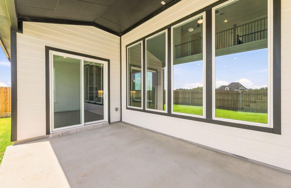 Exterior details and patio area of a home in Kuempel Estates, Pflugerville (Image 27).